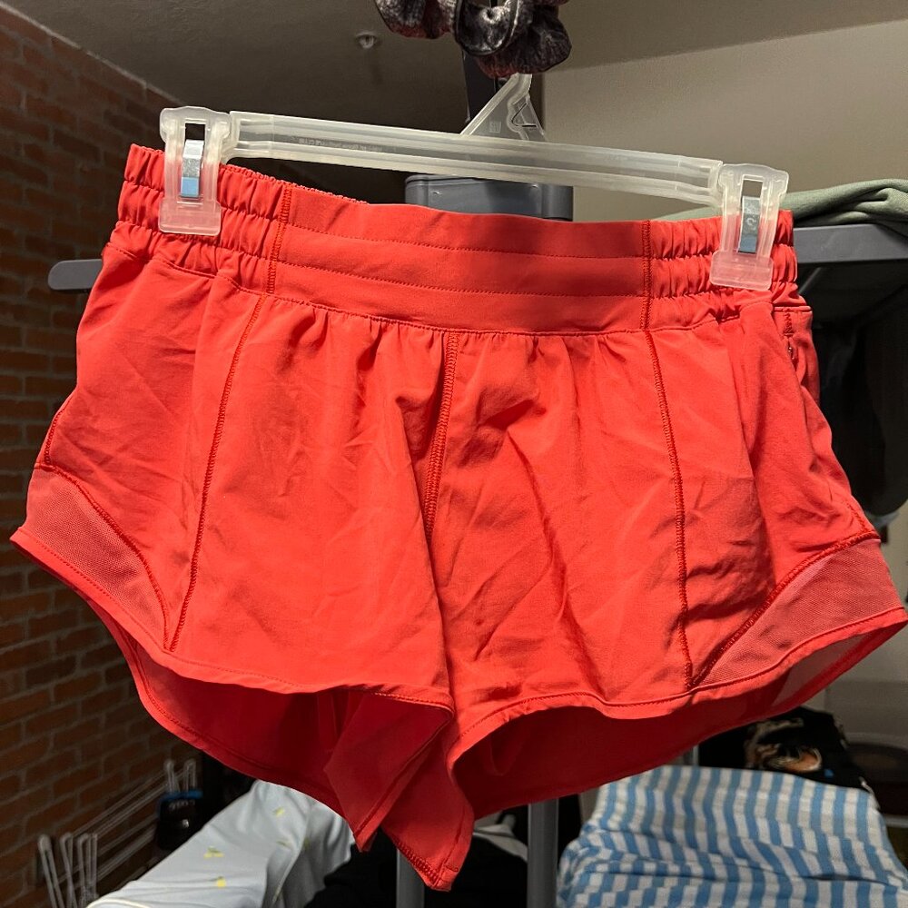 Lululemon Hotty Hot shorts